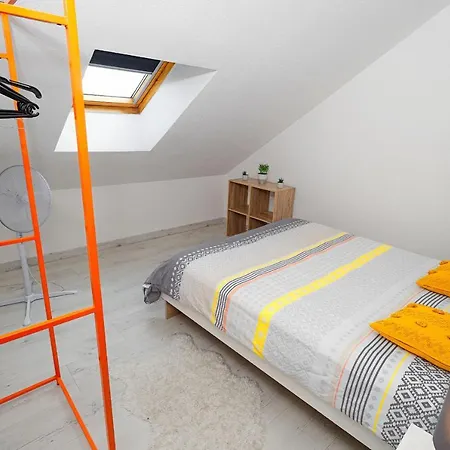 Ld - Location Apartment Montlucon