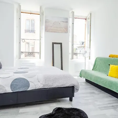 Apartment Ld - Location