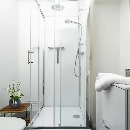 Apartment Ld - Location